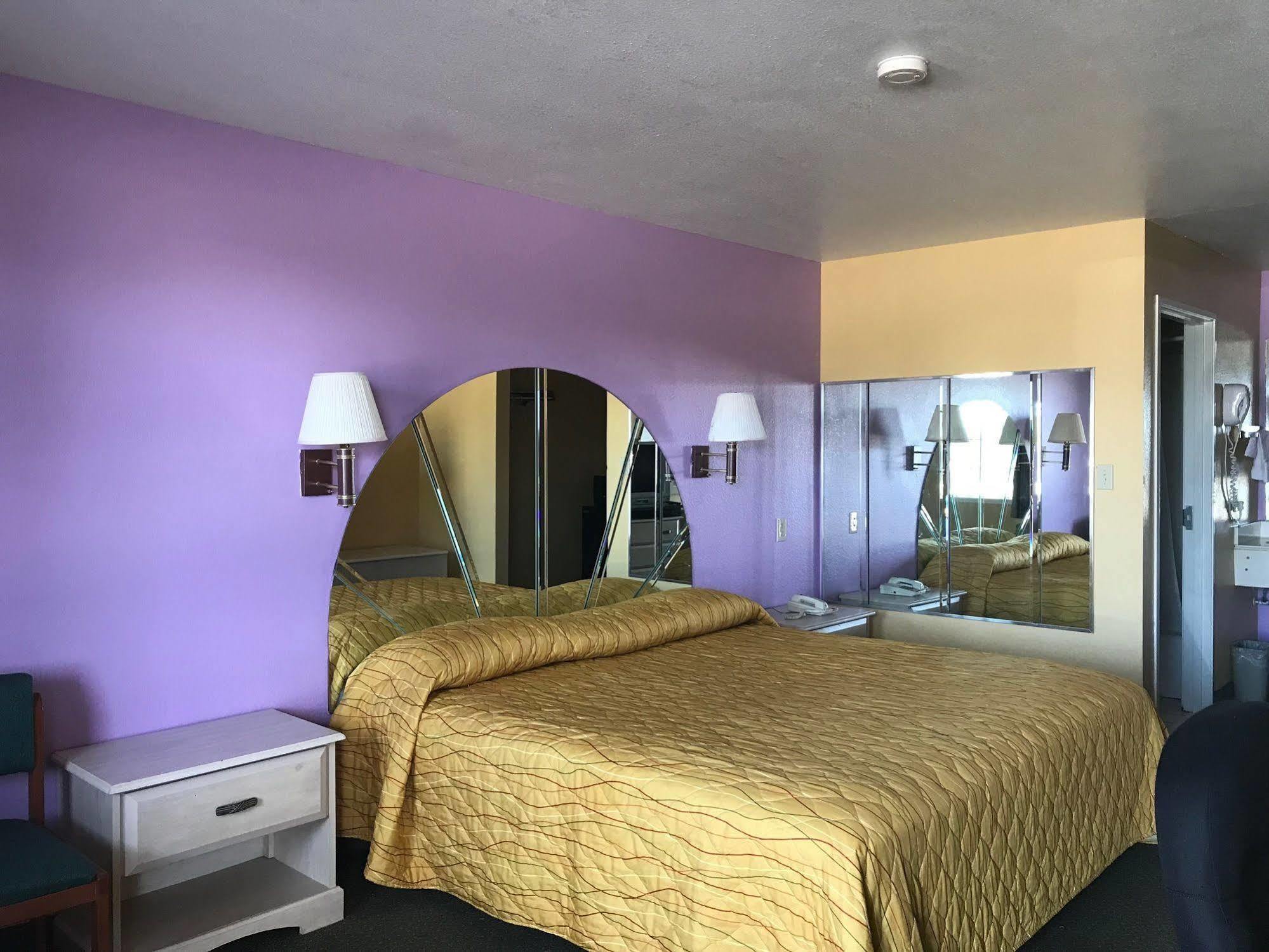 Heights Inn 哈克高地 外观 照片