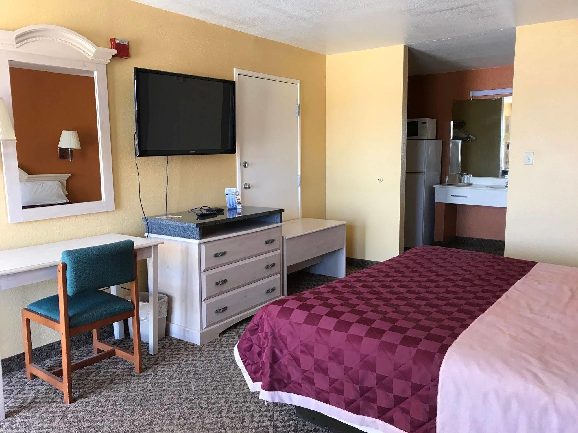 Heights Inn 哈克高地 外观 照片